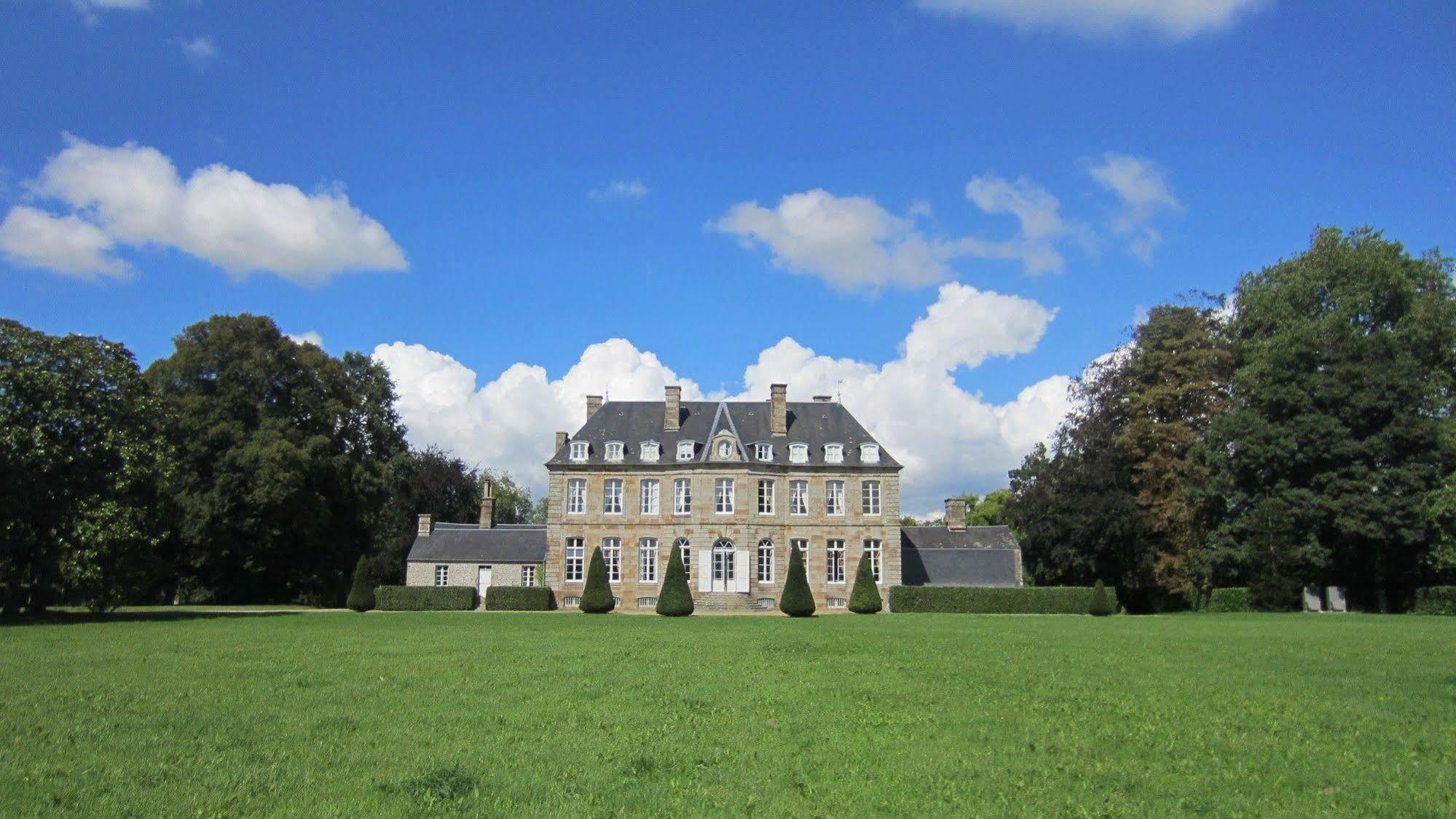 Chateau De Bouceel Bed and Breakfast Vergoncey Exterior foto